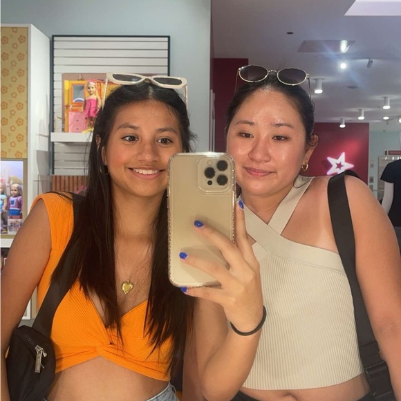 Meet your Posher, Grace - Picture 3 of 4